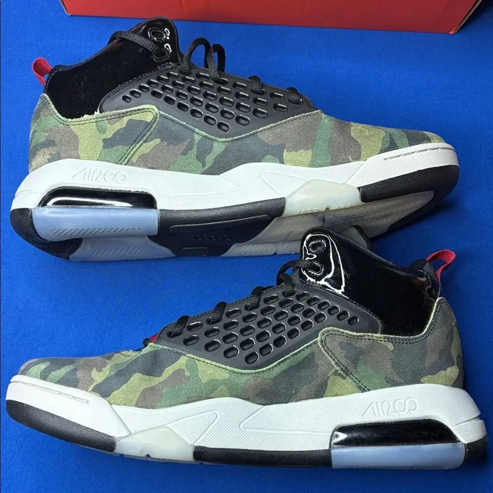 Nike Air Jordan Maxin Camouflage and Black Athletic Shoes size 12 no box